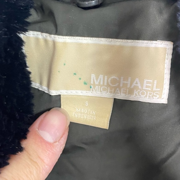 Michael Kors MK Size S Down Puffer Coat Removable Faux Fur Collar Olive Green - Picture 3 of 15